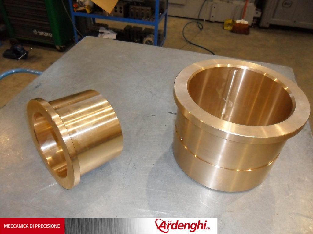 030 – Bussola in bronzo